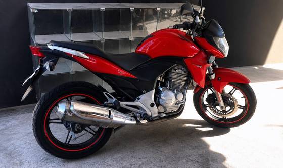 HONDA CB 300R HONDA CB 300R